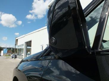 BMW IX XDrive45 — photo 12