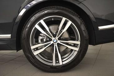 BMW X7 XDrive40i — photo 5