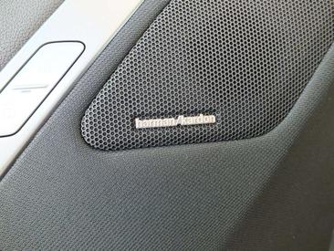 BMW IX XDrive45 — photo 20
