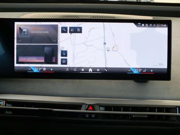 BMW IX XDrive45 — photo 25