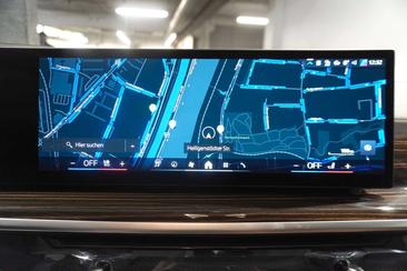 BMW X7 XDrive40i — photo 18