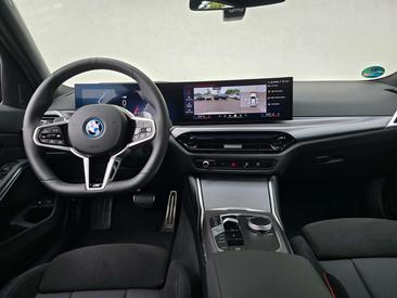 BMW Série 3 Touring 330e — photo 16