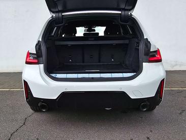 BMW Série 3 Touring 330e — photo 26