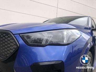 BMW IX2 M Sport 30 — photo 7