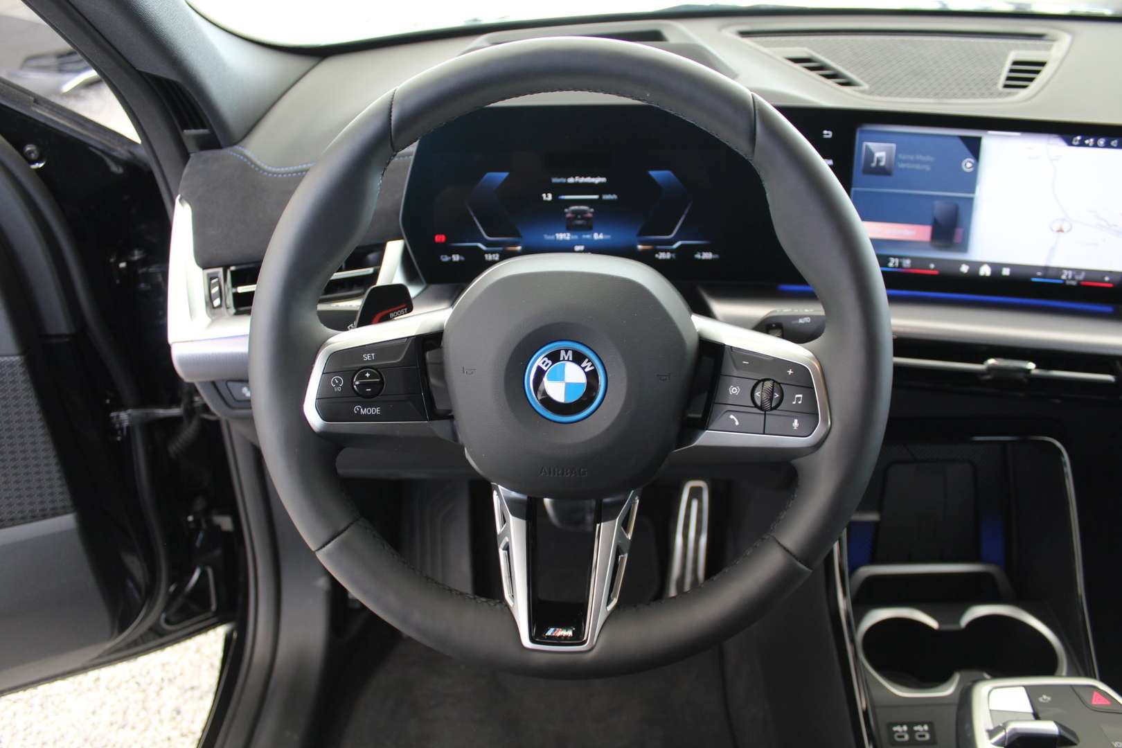 BMW IX2 XDrive30 - 2024 - Joinsteer - #19