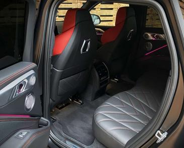 BMW XM RED LABEL — photo 13
