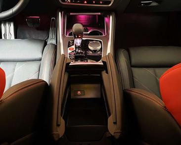 BMW XM RED LABEL — photo 15