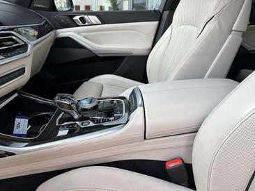 BMW X7 M50i — photo 29