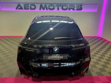 BMW IX M60 — photo 9