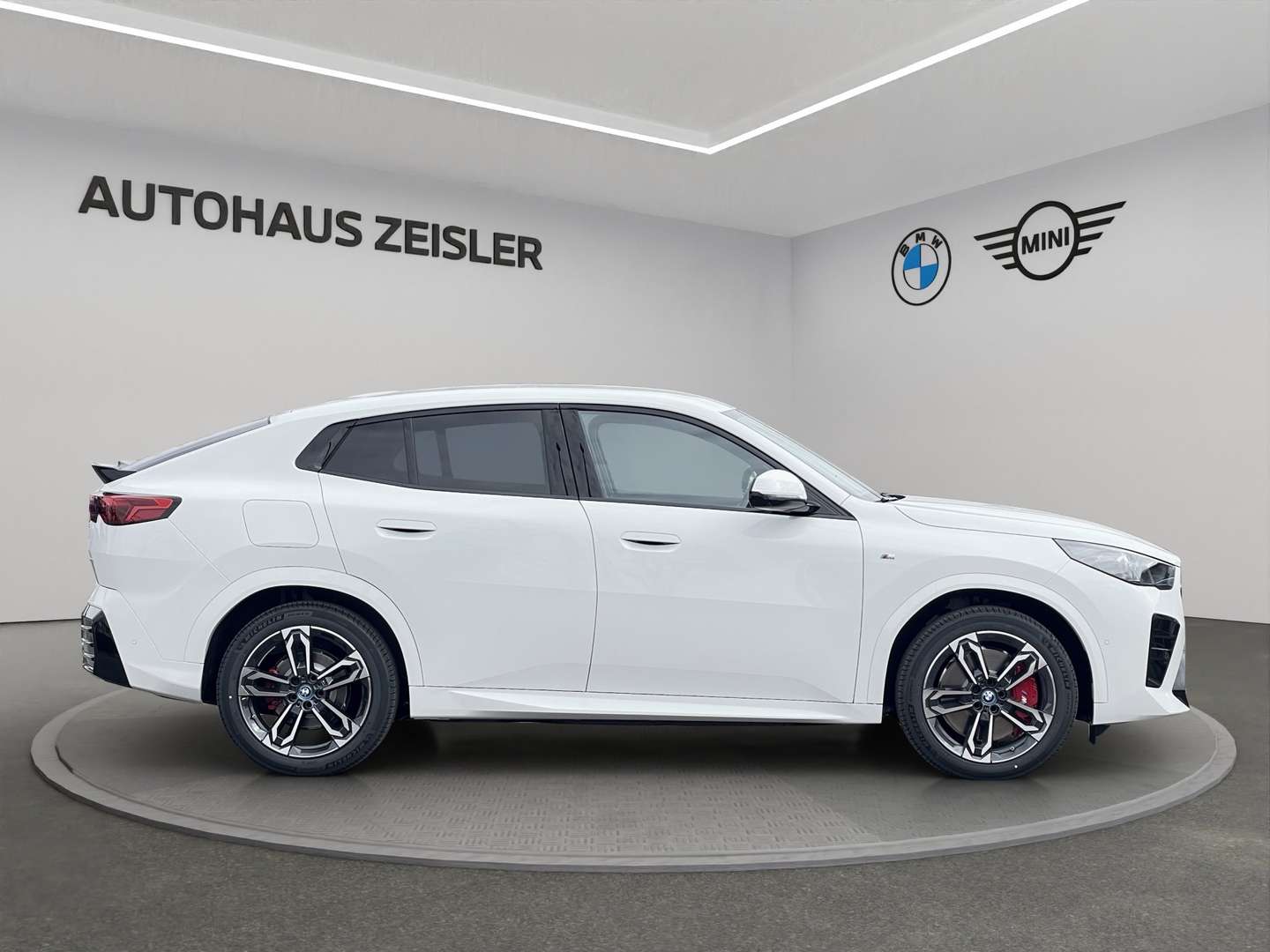 BMW IX2 M Sport Pro XDrive30 - 2025 - Joinsteer - #3