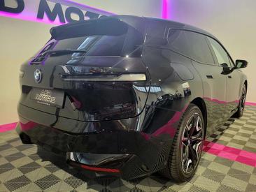 BMW IX M60 — photo 12