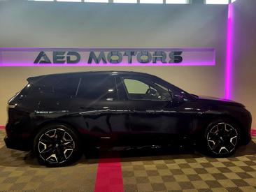 BMW IX M60 — photo 14