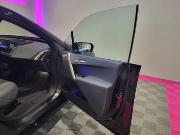 BMW IX M60 — photo 25
