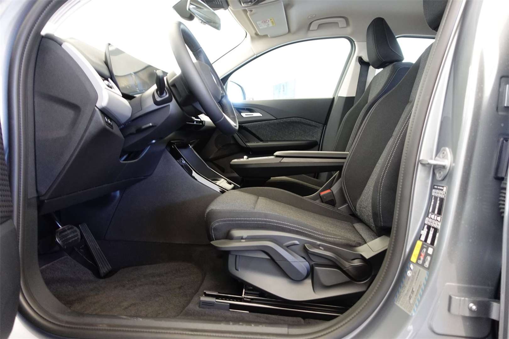 BMW IX2 EDrive20 - 2025 - Joinsteer - #9