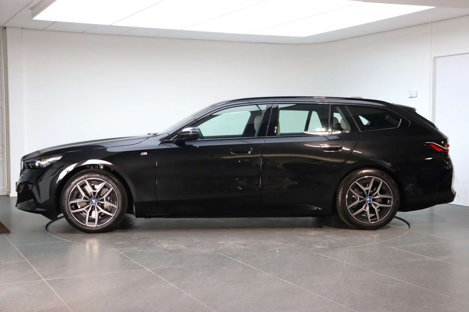 BMW I5 M Sport EDrive40 - 2025 - Joinsteer - #1