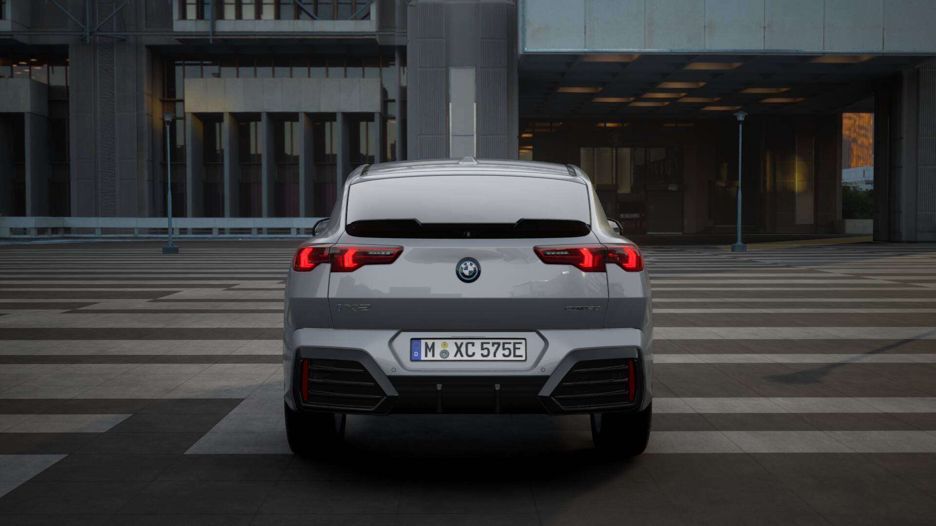 BMW IX2 M Sport EDrive20 - 2025 - Joinsteer - #3