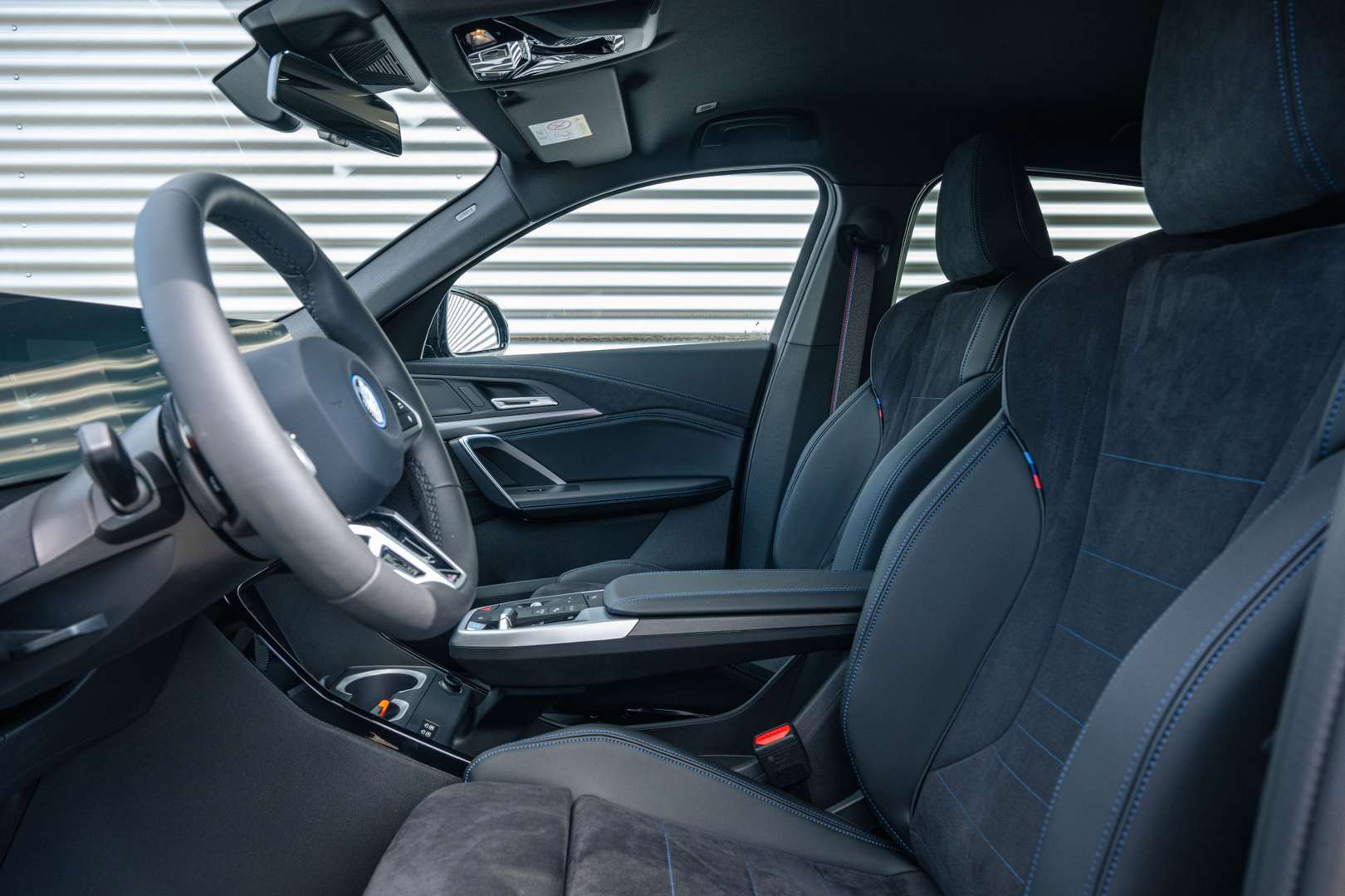 BMW IX2 M Sport EDrive20 - 2025 - Joinsteer - #3