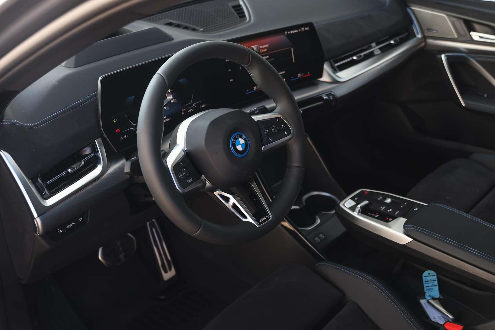 BMW IX2 M Sport EDrive20 - 2025 - Joinsteer - #7