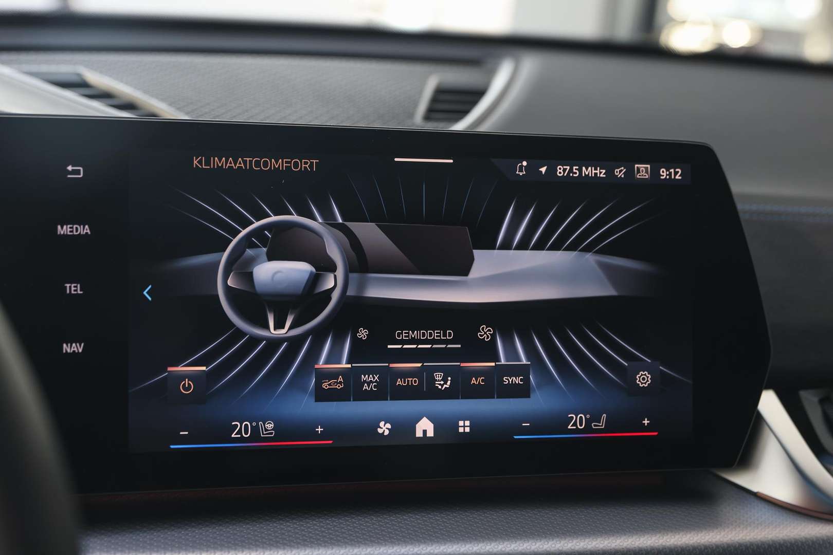 BMW IX2 M Sport EDrive20 - 2025 - Joinsteer - #17