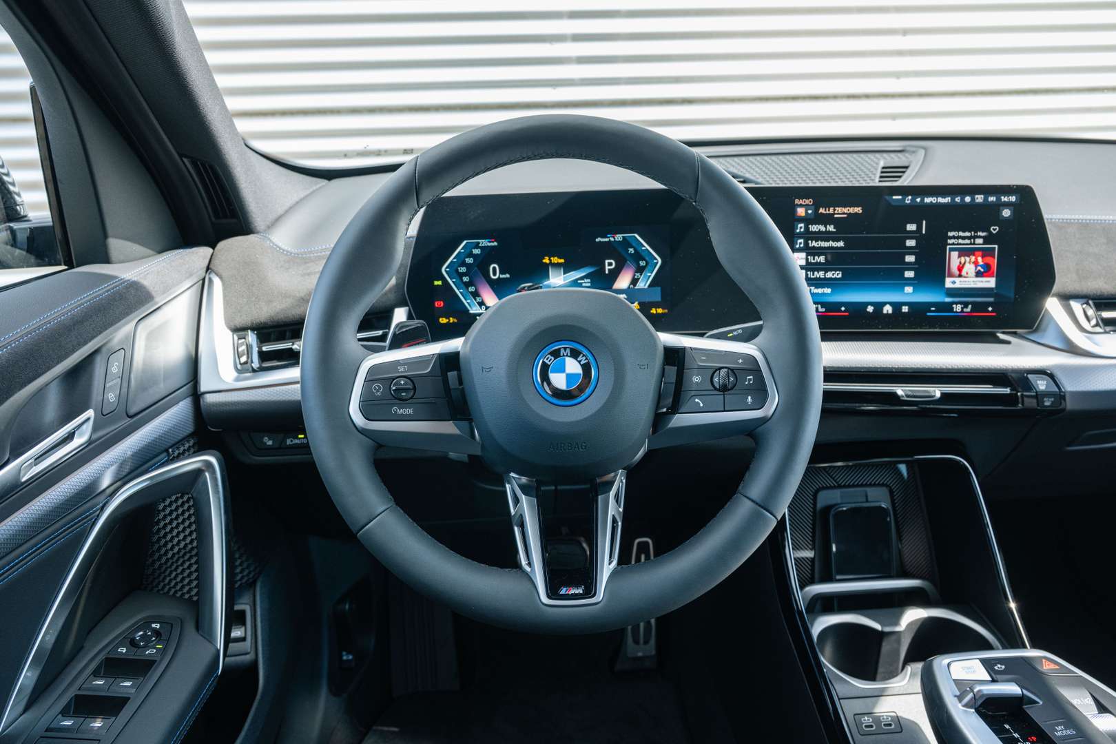 BMW IX2 M Sport EDrive20 - 2025 - Joinsteer - #28