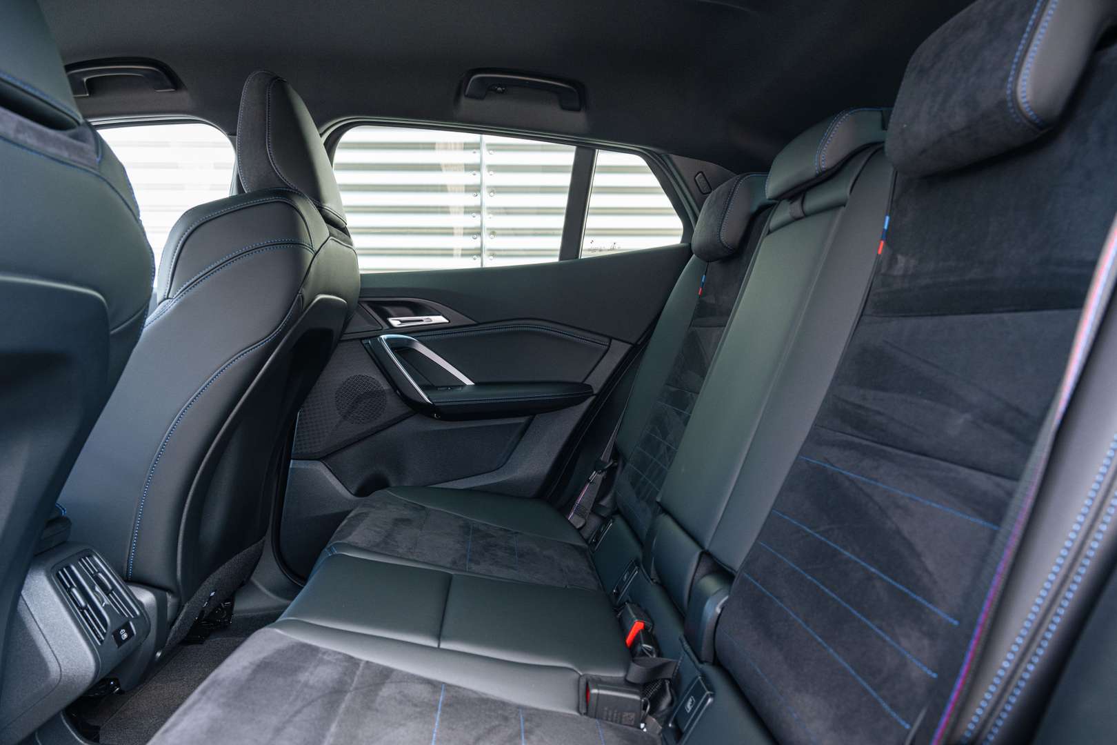 BMW IX2 M Sport EDrive20 - 2025 - Joinsteer - #35