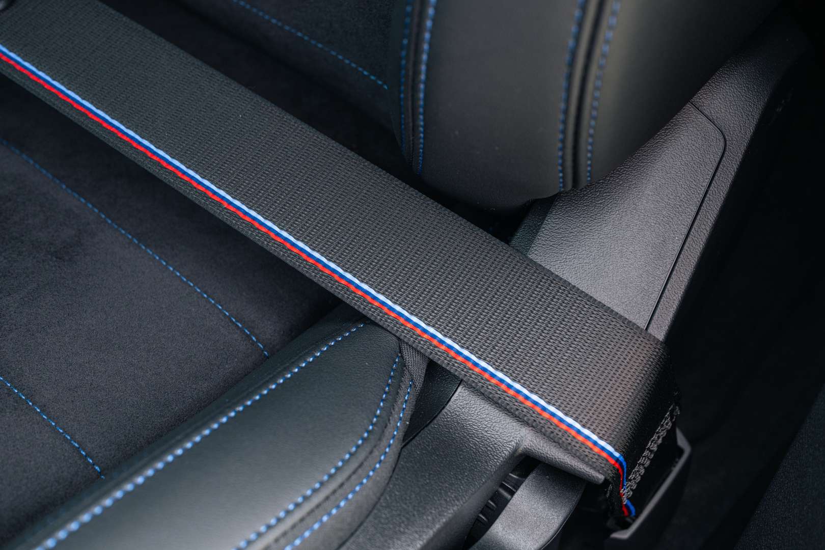 BMW IX2 M Sport EDrive20 - 2025 - Joinsteer - #37