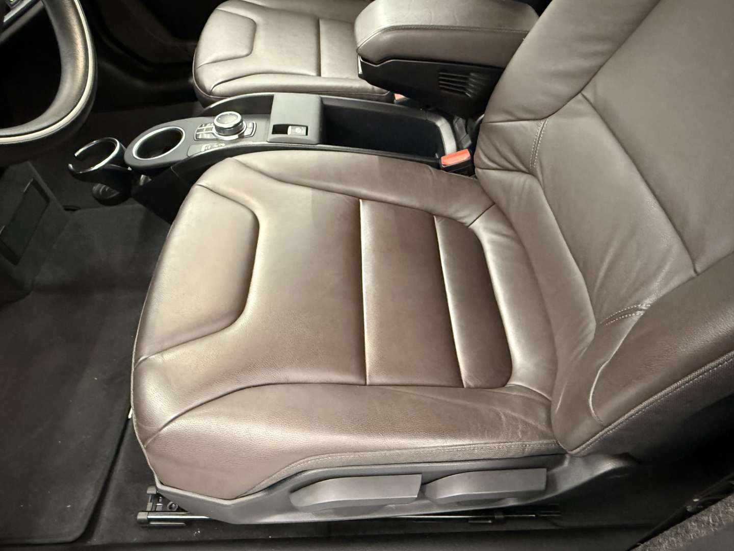 BMW I3 Électrique - 2022 - Joinsteer - #13