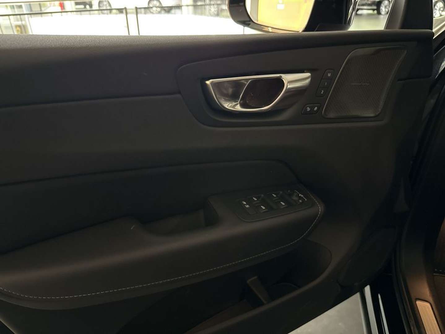 Volvo XC60 B5 Plus - 2025 - Joinsteer - #13
