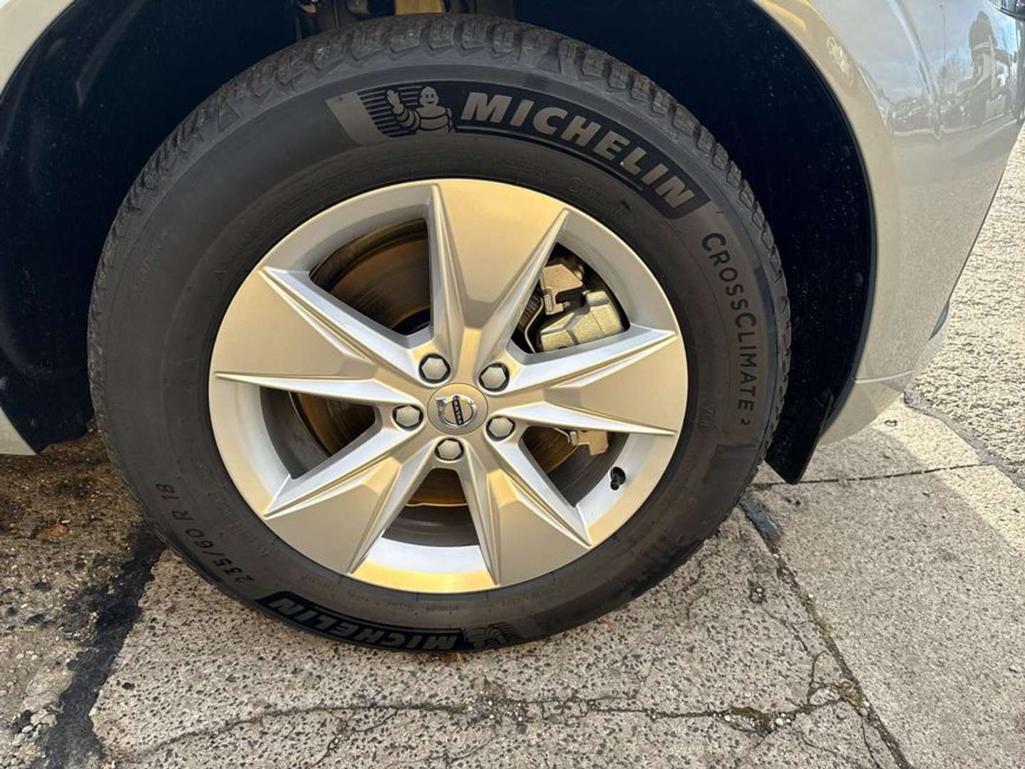 Volvo XC60 B5 Essential - 2025 - Joinsteer - #16