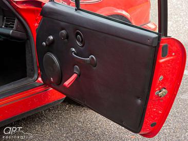 Porsche 964 RS — photo 18