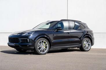Porsche Cayenne III E-Hybrid Coupé — photo 4
