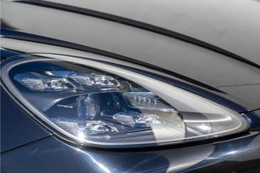 Porsche Cayenne III E-Hybrid Coupé — photo 34