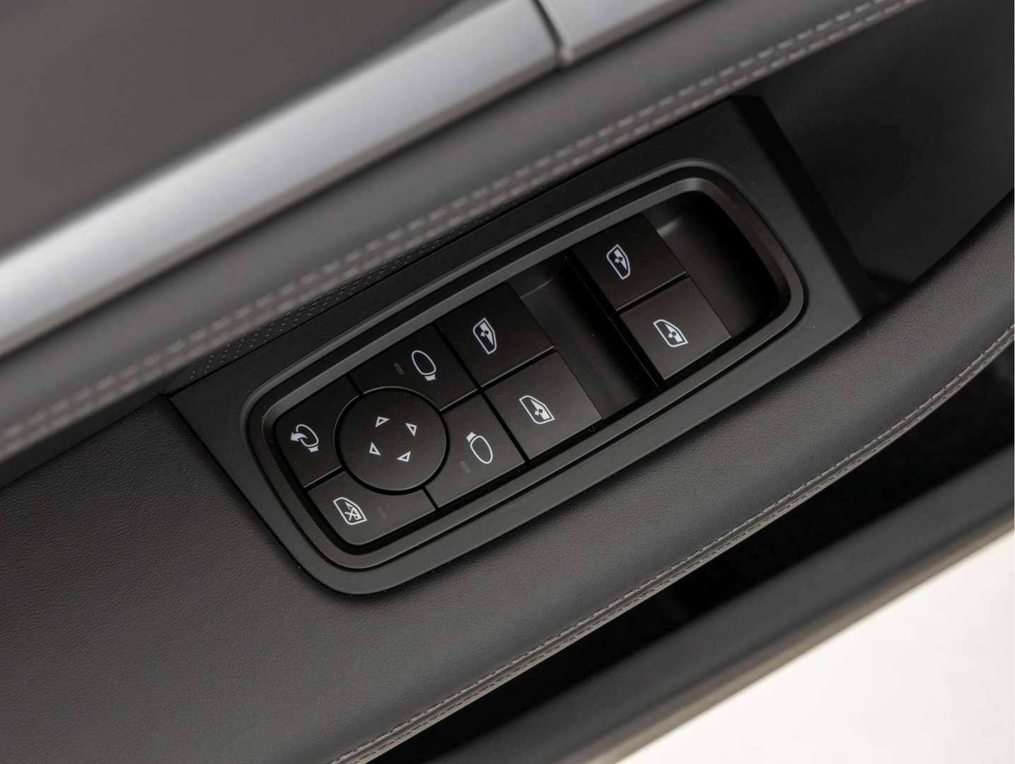 Porsche Taycan Sport Turismo - 2024 - Joinsteer - #26