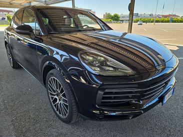 Porsche Cayenne III Platinum Edition E-Hybrid — photo 3