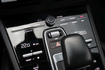 Porsche Cayenne III Turbo Coupé — photo 11
