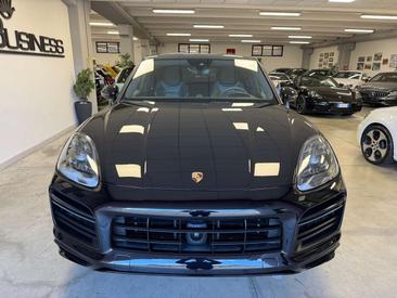 Porsche Cayenne III Turbo Coupé — photo 2