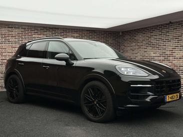 Porsche Cayenne III E-Hybrid Coupé — photo 21