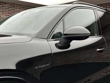 Porsche Cayenne III E-Hybrid Coupé — photo 35