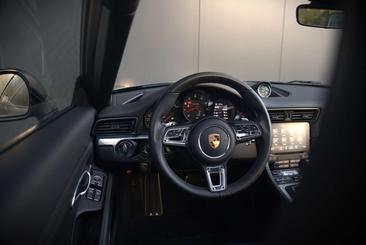 Porsche 991 Carrera Cabriolet — photo 27