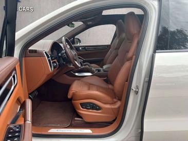 Porsche Cayenne III Turbo Coupé — photo 12