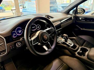 Porsche Cayenne III E-Hybrid Coupé — photo 13