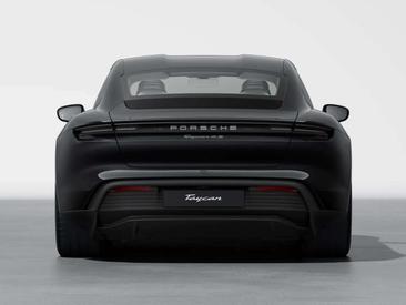 Porsche Taycan 4S — photo 5