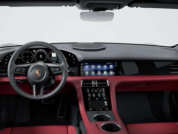 Porsche Taycan 4S — photo 6
