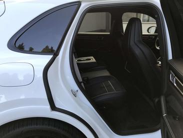 Porsche Cayenne III GTS — photo 5