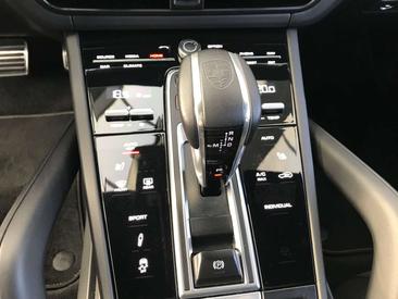 Porsche Cayenne III GTS — photo 17