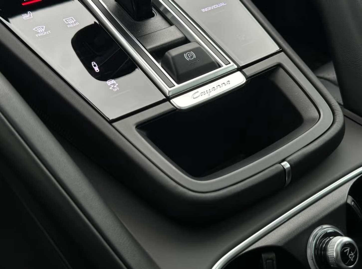 Porsche Cayenne Coupé E-Hybrid - 2022 - Joinsteer - #15