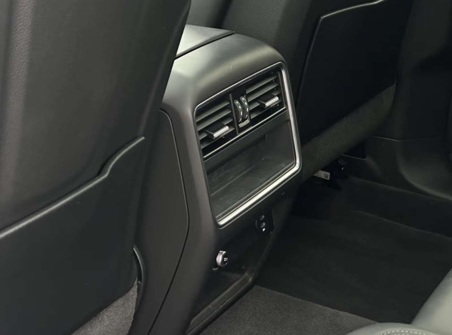 Porsche Cayenne Coupé E-Hybrid - 2022 - Joinsteer - #19