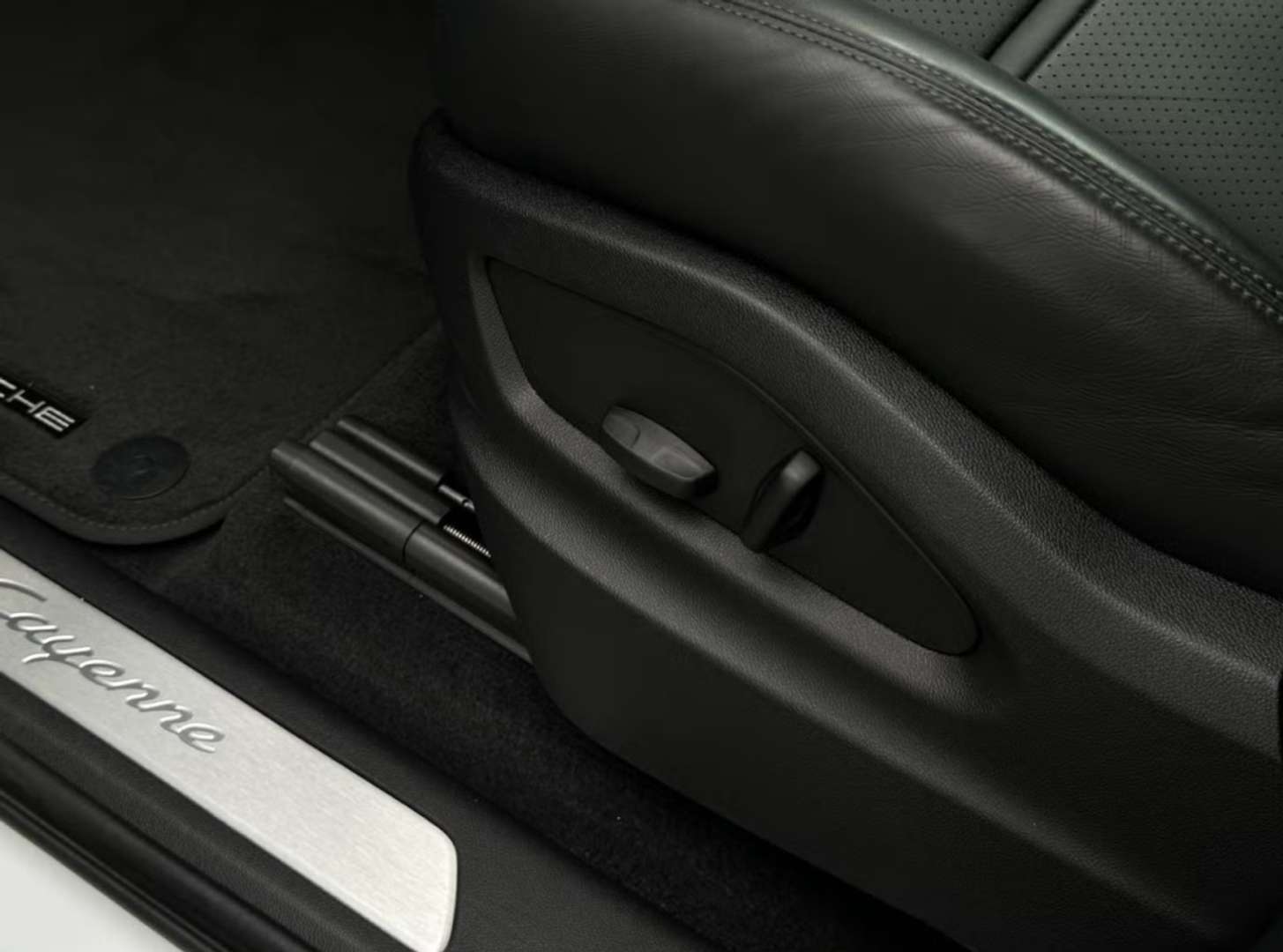 Porsche Cayenne Coupé E-Hybrid - 2022 - Joinsteer - #27