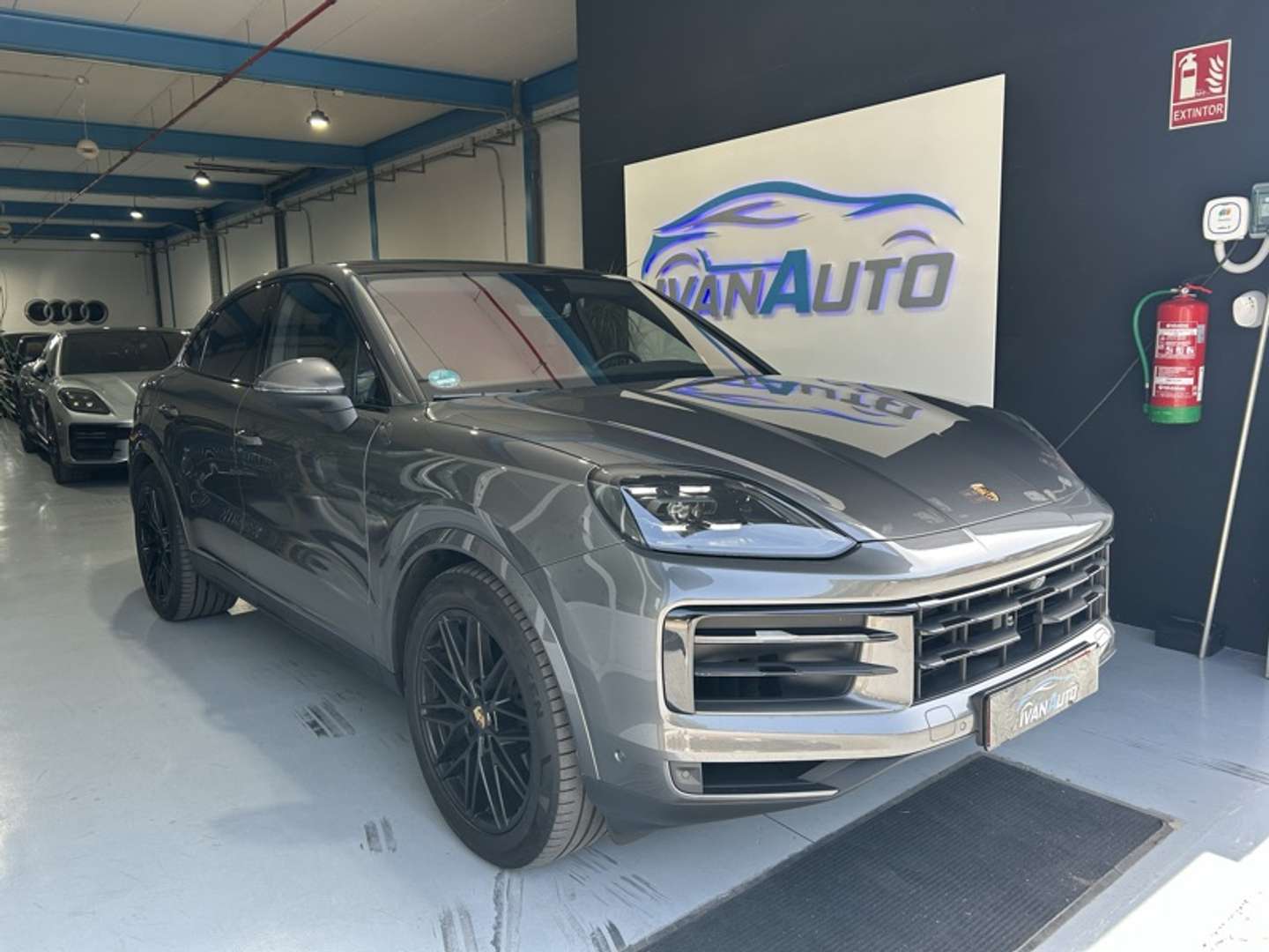 Porsche Cayenne E-Hybrid Coupé - 2024 - Joinsteer - #1