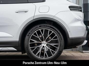 Porsche Macan Electrique 4S — photo 11